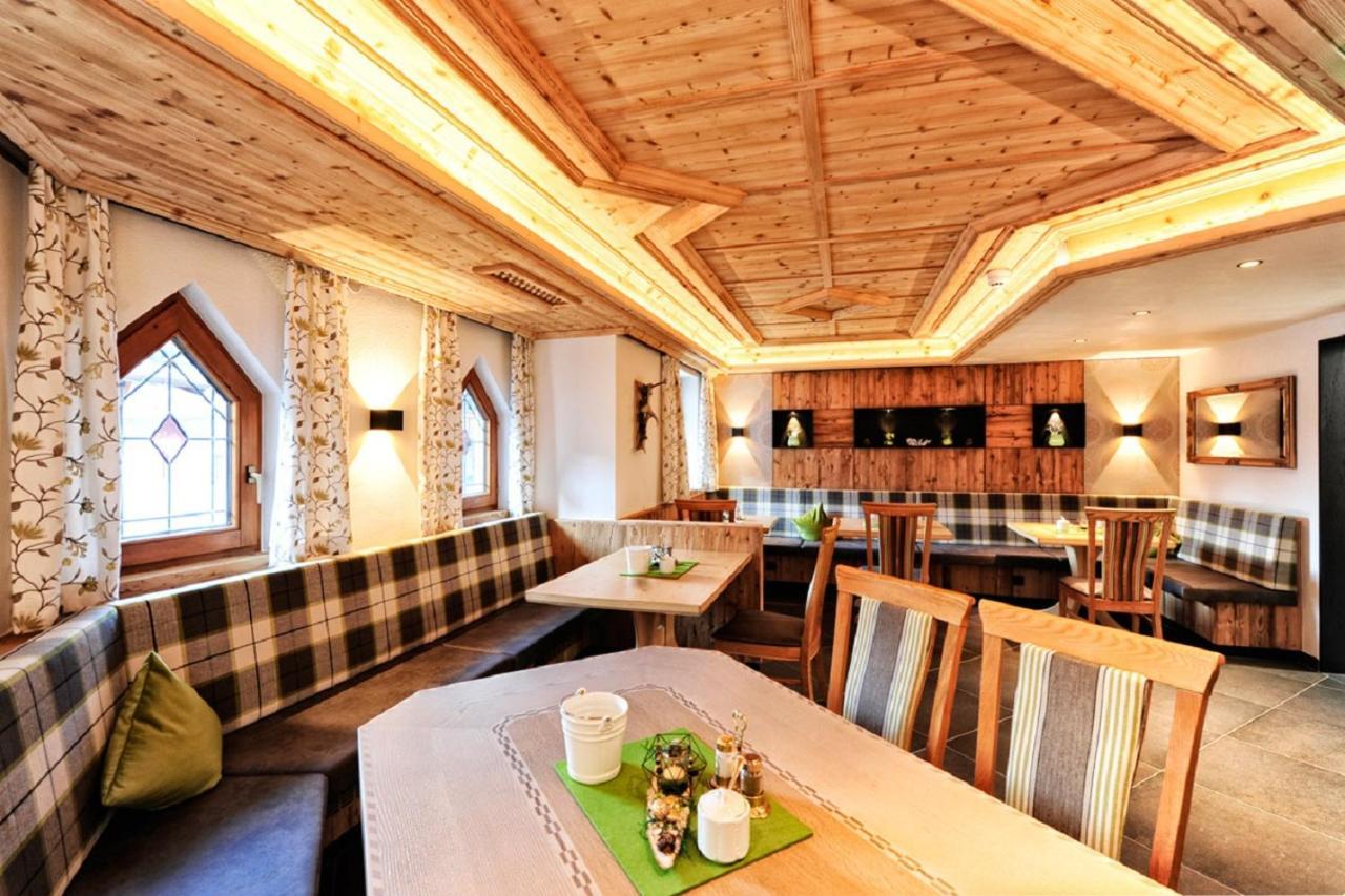 Hotel Garni Stefanie Ischgl Exterior foto